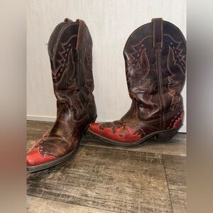 Women’s vintage boots
